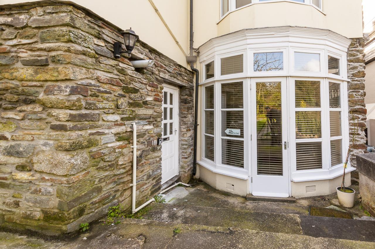 Elm Lodge Plymouth Buitenkant foto